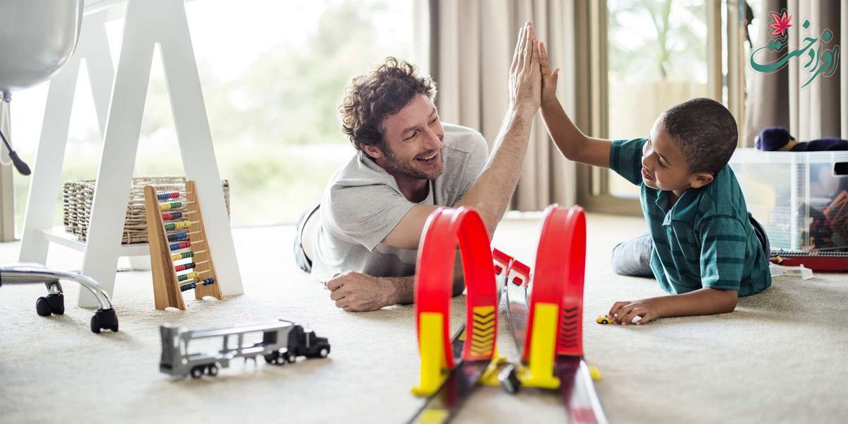 نکات-کلان-برای-تربیت-کودکان-با-استفاده-از-تربیت-مثبت-سربرگ